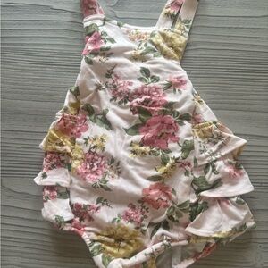 Angel Dear Floral Ruffle Bubble